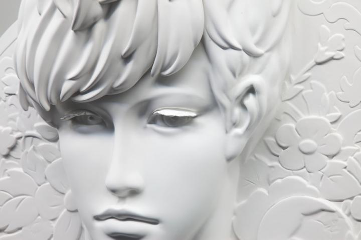 Yoshida, Fukiko | Thorn prince, 2012, 760×860×190mm, Styrofoam, Stone Powder Clay