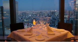 Restaurant with a view of Tokyo Station