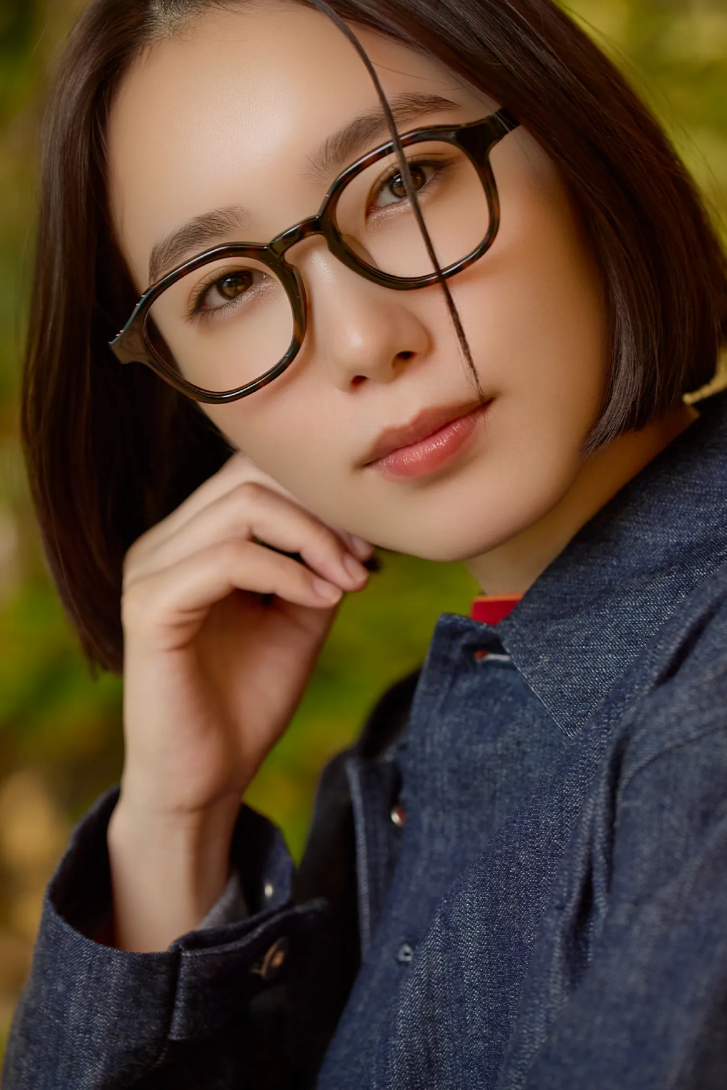 OFFを彩る羽織りの魔法秋のスタイルプラン