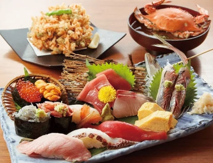 Numazu Uogashizushi（沼津魚河岸鮨）