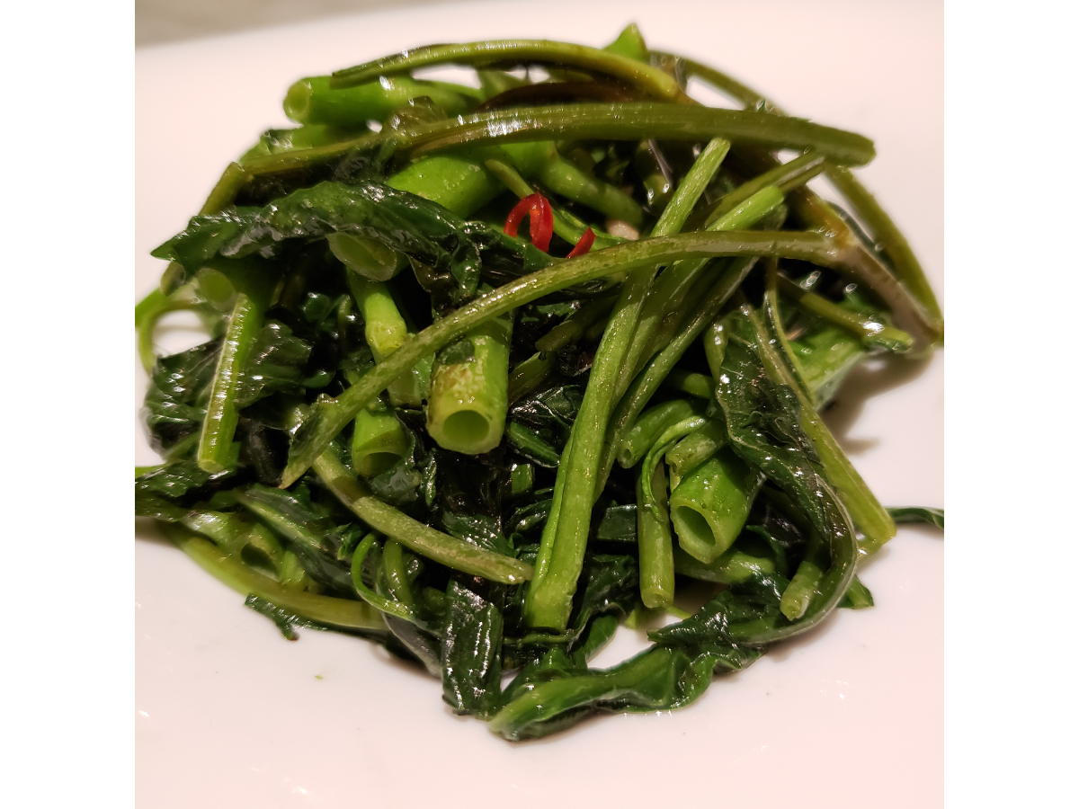 LONG FU XIAO LONG TANG Contracted Farmer Stir-fried Pesticide-Free Vegetables Directly from the Farm