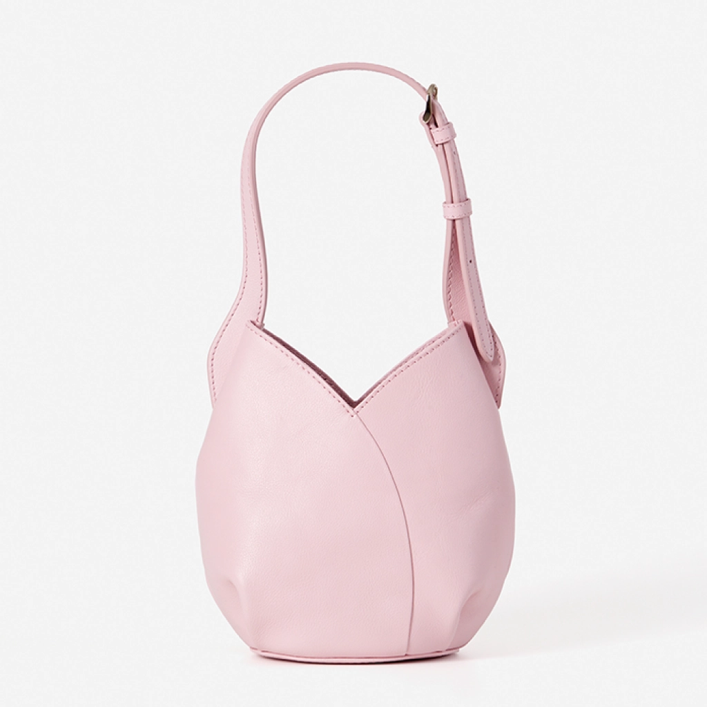 スライダー1枚目