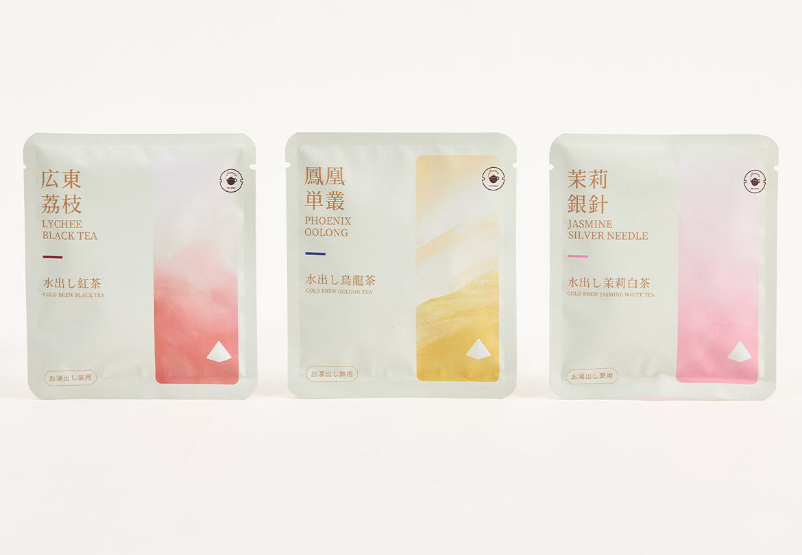 水出中國茶和菠蘿蛋糕什錦套餐