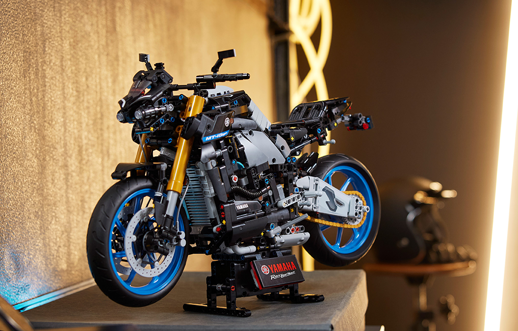 Motorcycle model display